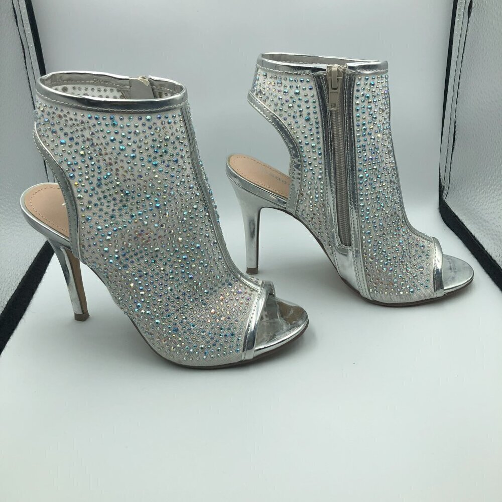 Madden Girl Divaa Silver Rhinestone Women's Open Toe Booties Size 6